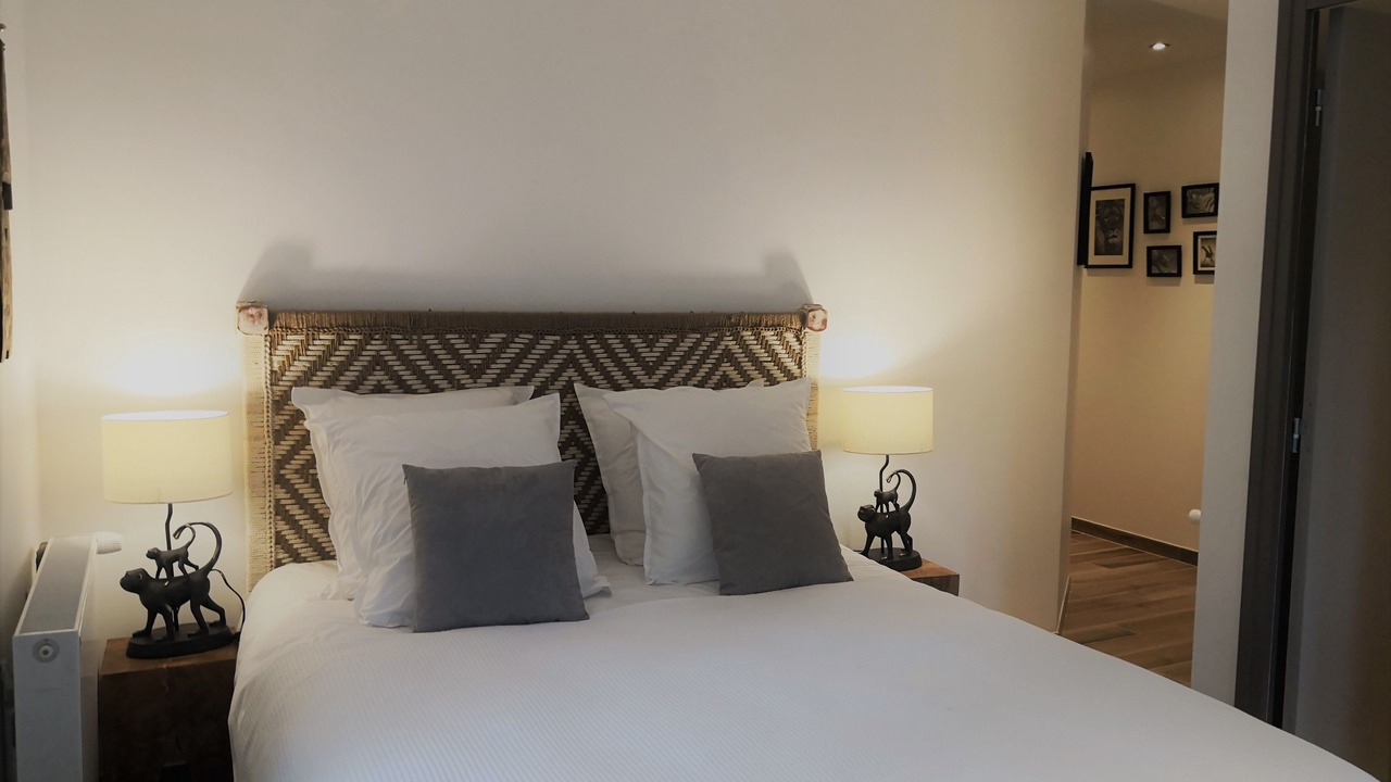 Photo of Bedroom in L'Isle-Adam