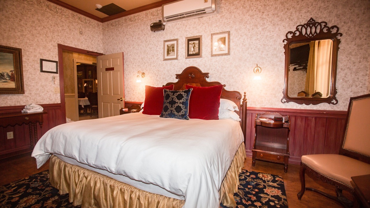 Photo of Bedroom in Tyler
