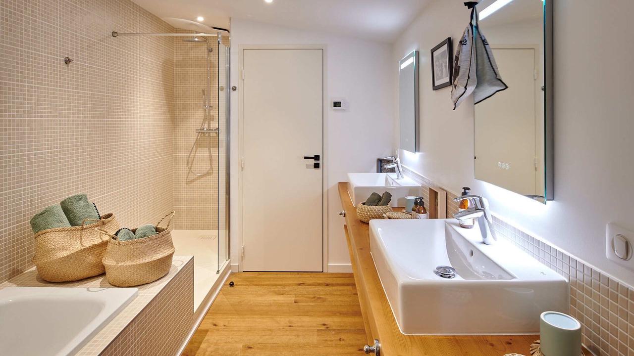 Photo of Bathroom in Castets