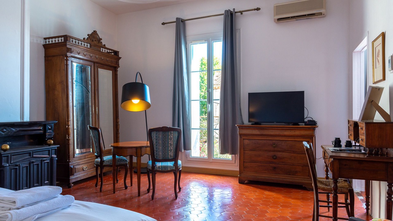 Photo of Bathroom in Capestang