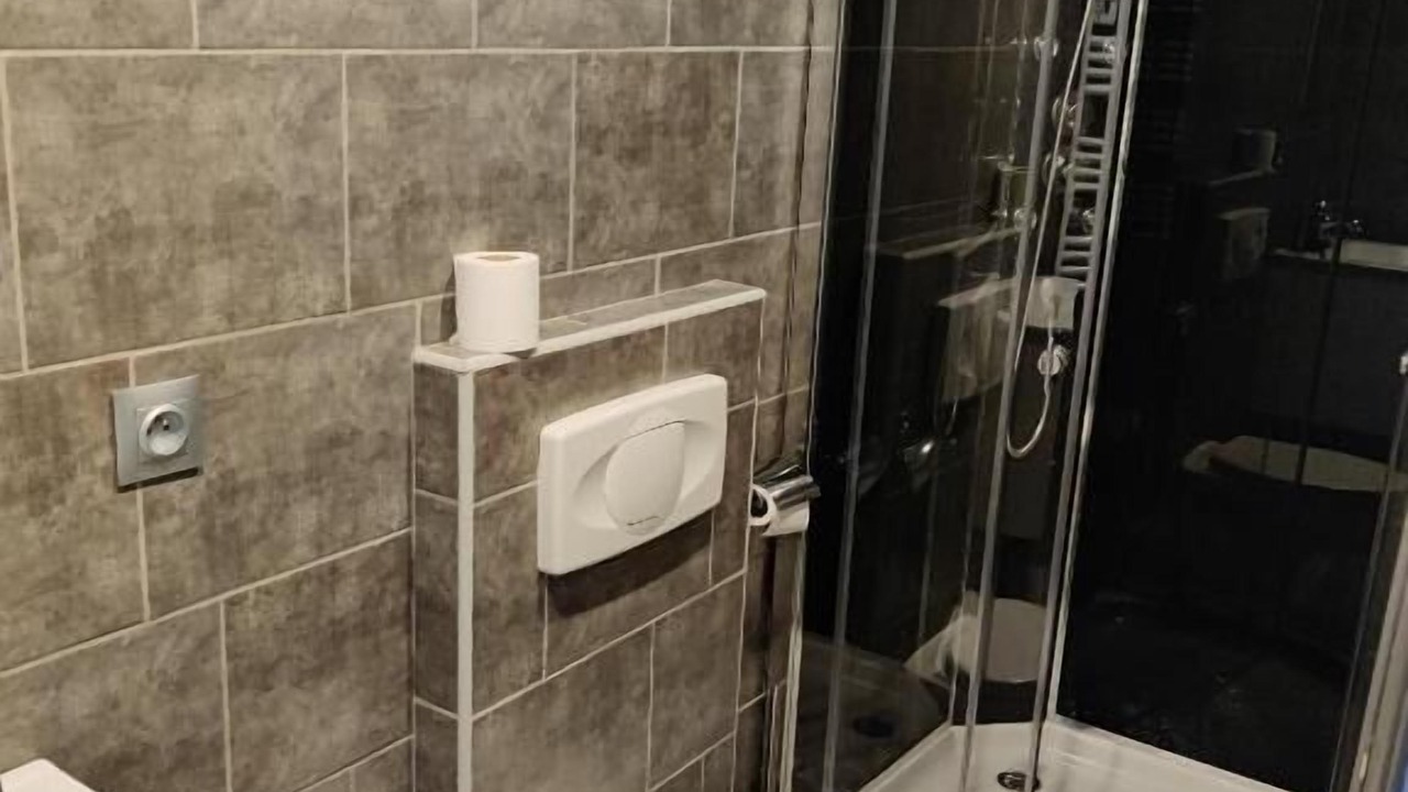 Photo of Bathroom in Vogue
