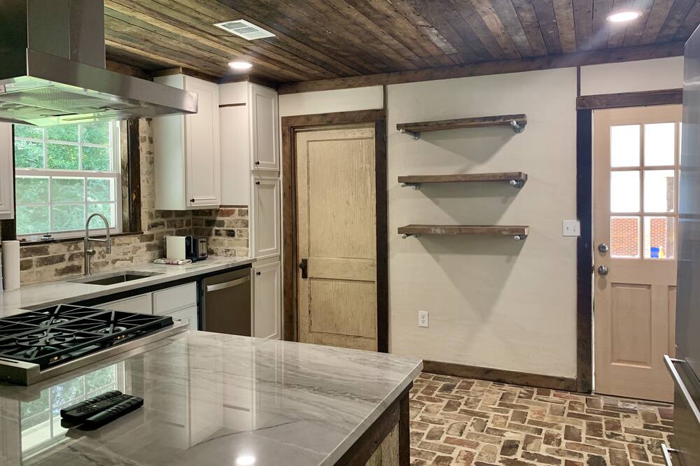 Photo of Bedroom in Hattiesburg