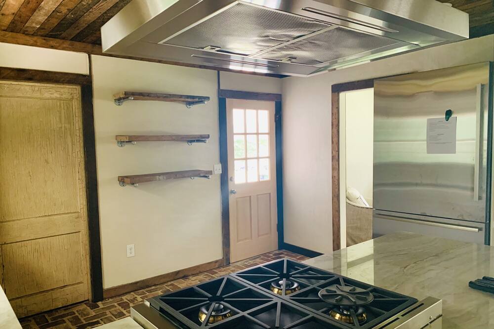 Photo of Bedroom in Hattiesburg