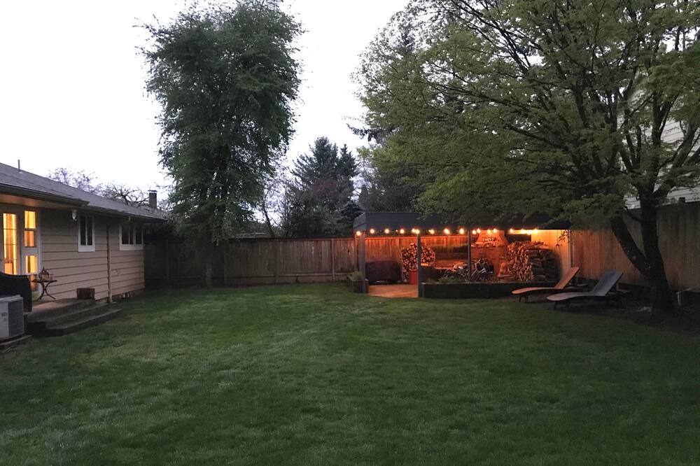 Photo of Others in Hazelwood