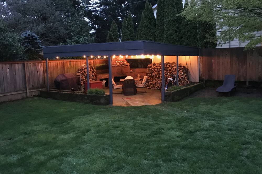 Photo of Livingroom in Hazelwood