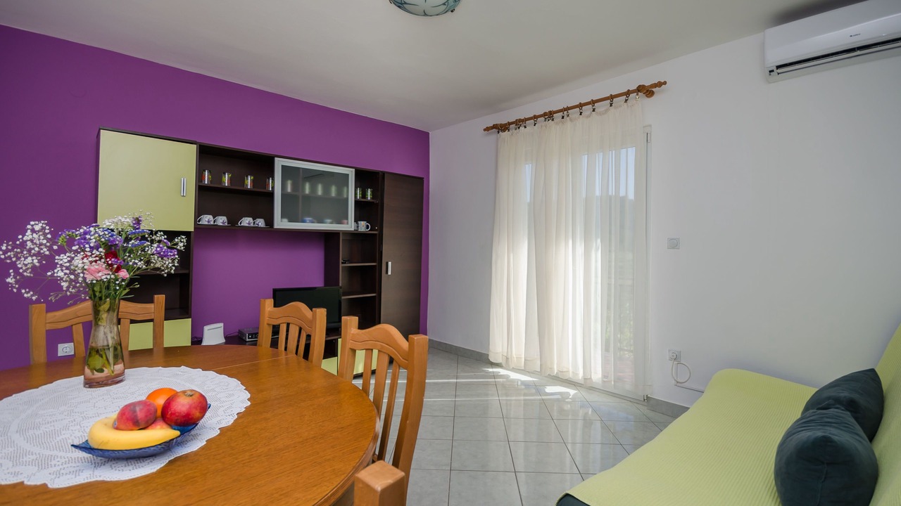 Photo of Livingroom in Rab Town