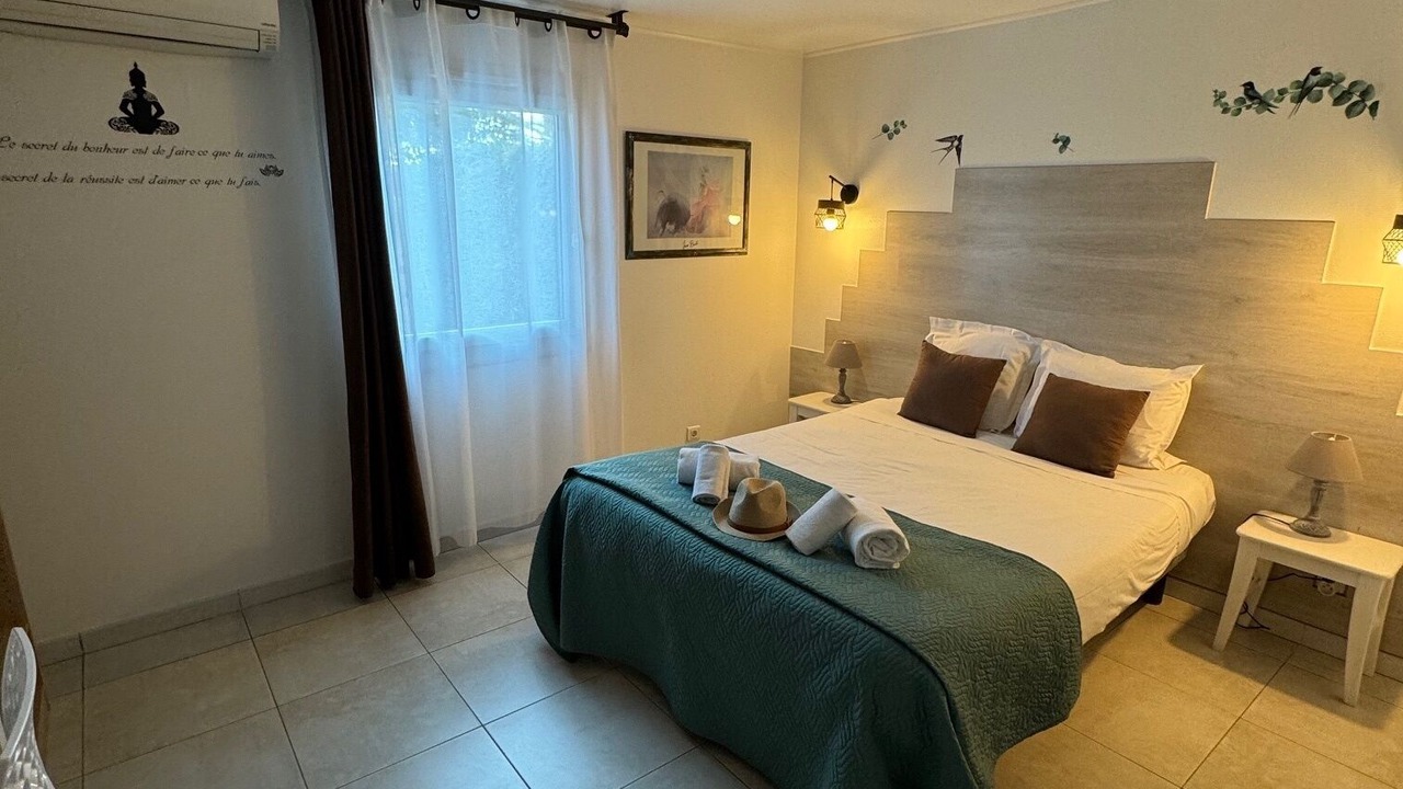 Photo of Bedroom in Aigues-Mortes