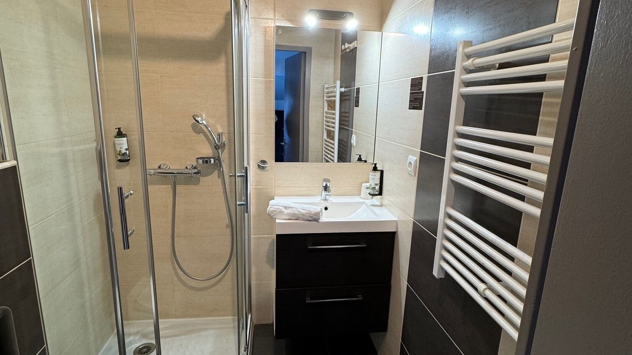 Photo of Bathroom in Aigues-Mortes