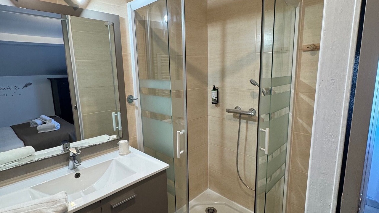 Photo of Bathroom in Aigues-Mortes