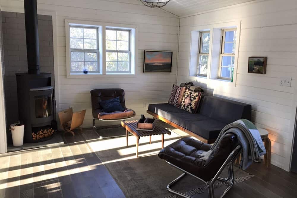 Photo of Livingroom in Rhinebeck