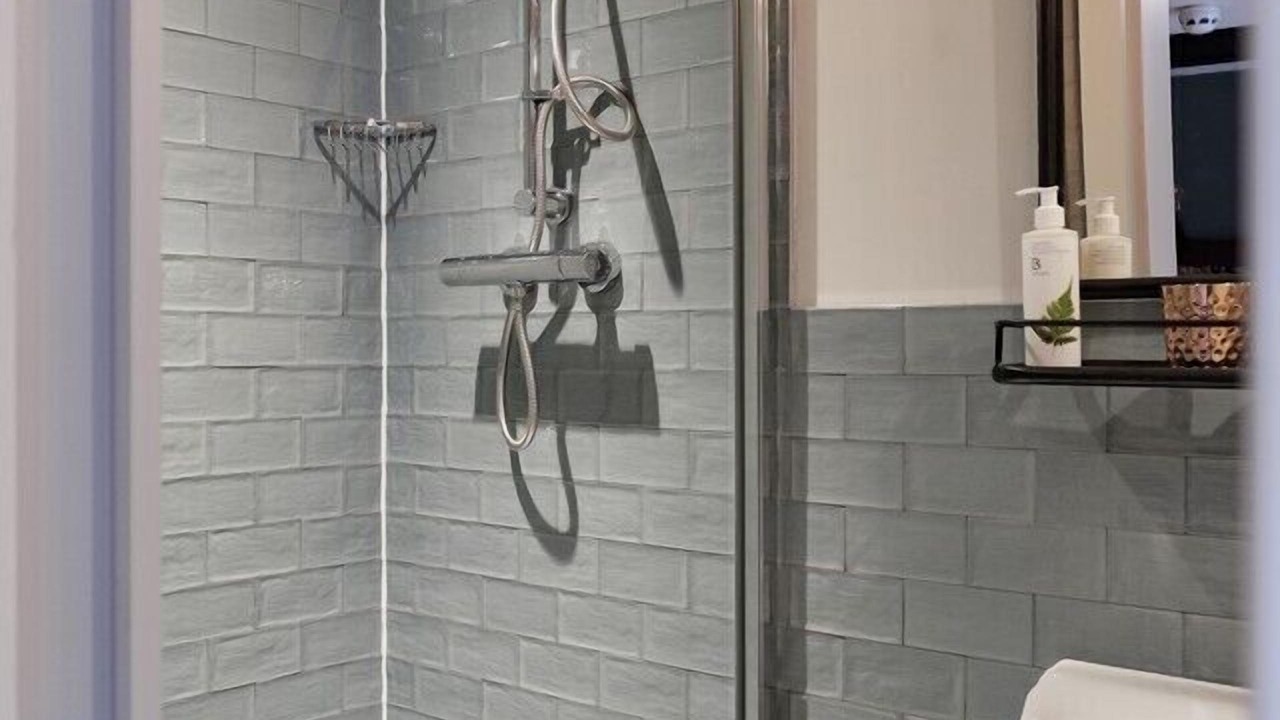 Photo of Bathroom in West Lulworth