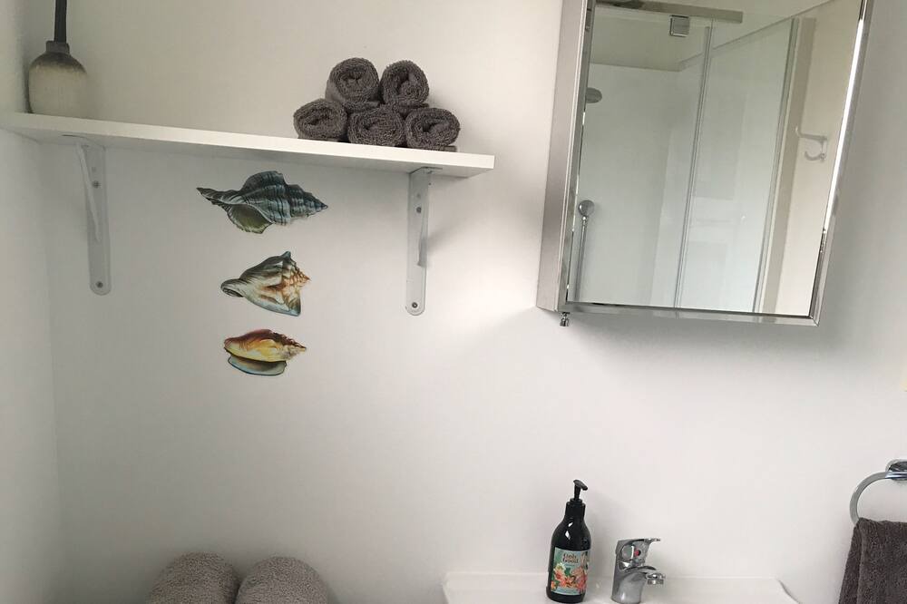 Photo of Bathroom in Rangiputa