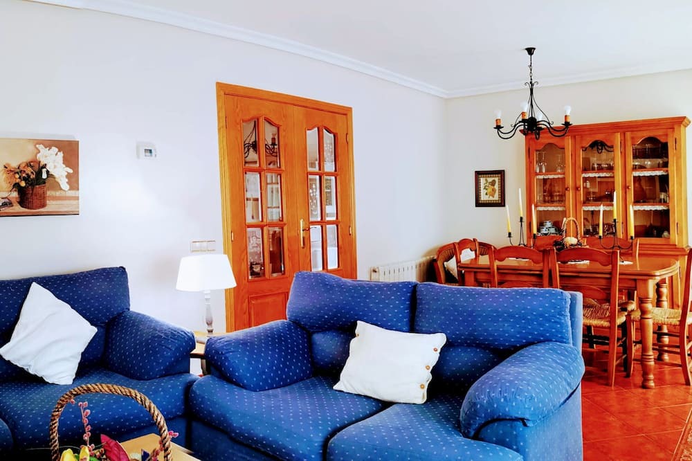 Photo of Livingroom in Carranque