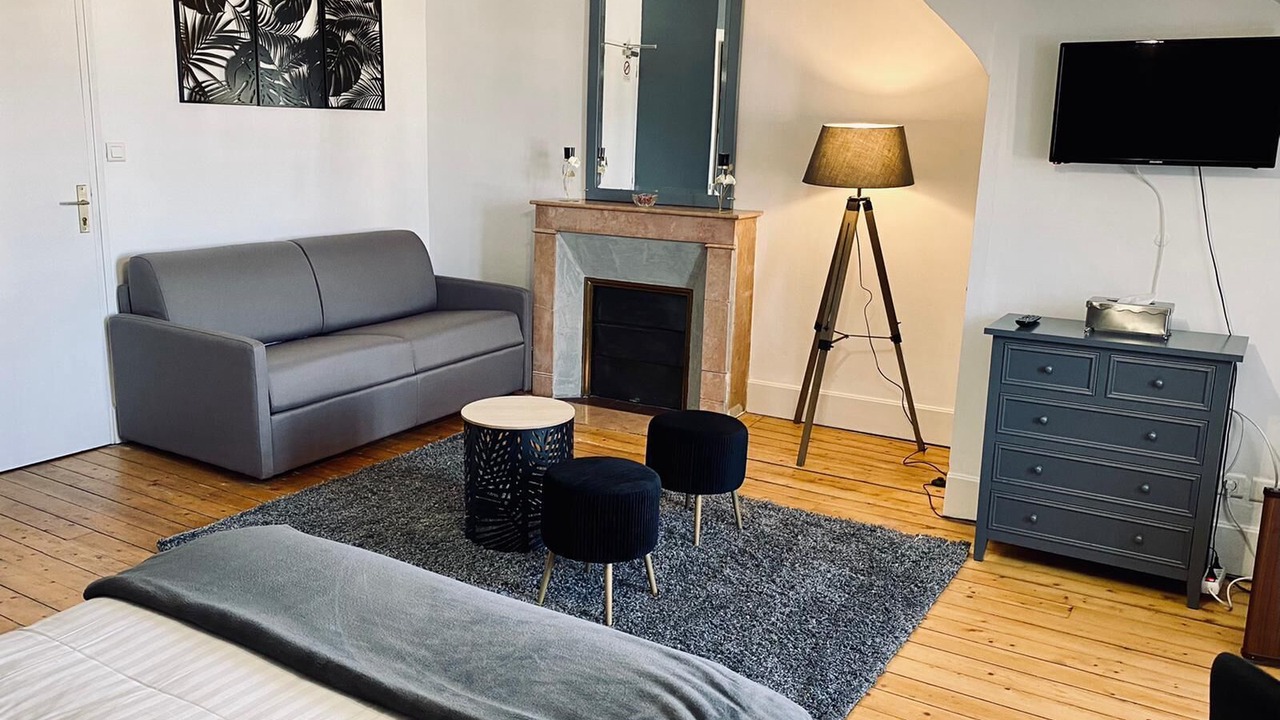 Photo of Bedroom in Bourbon-Lancy