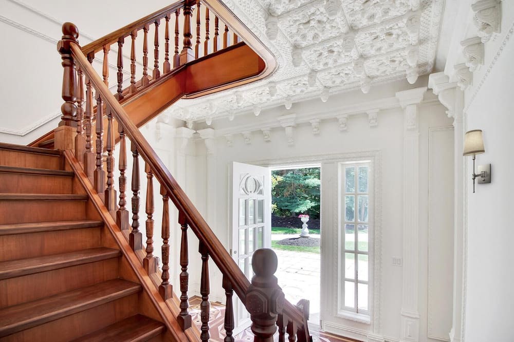 Photo of Others in Livingston