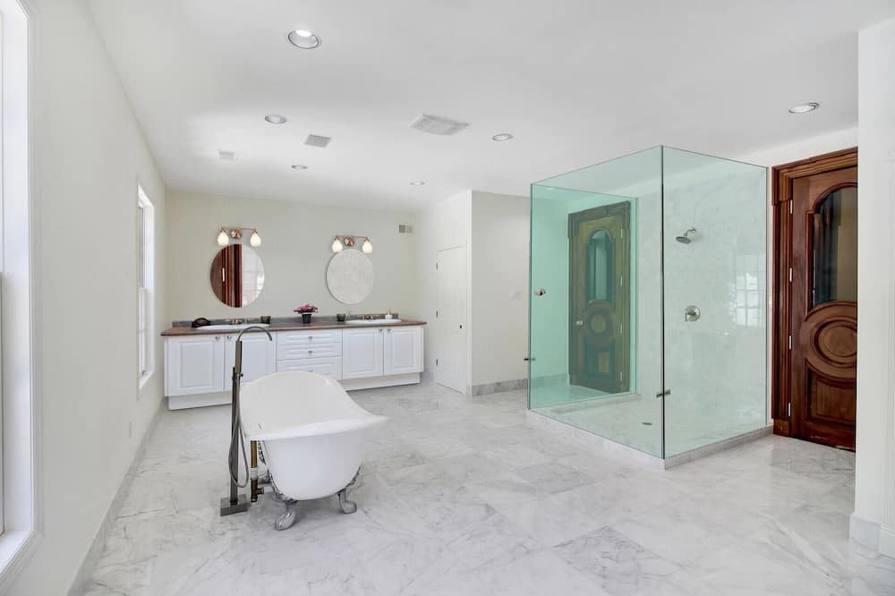 Photo of Bathroom in Livingston