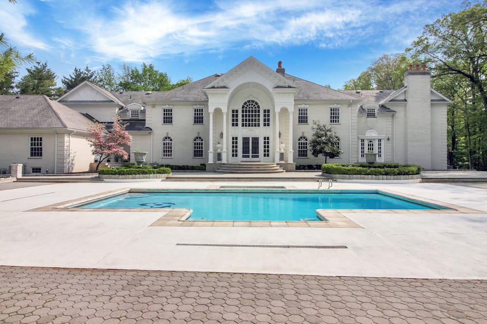 Photo of Others in Livingston