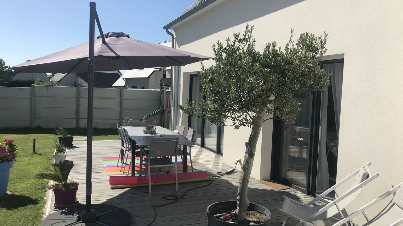 Photo of Patio Balcony in Saint-Meloir-des-Ondes