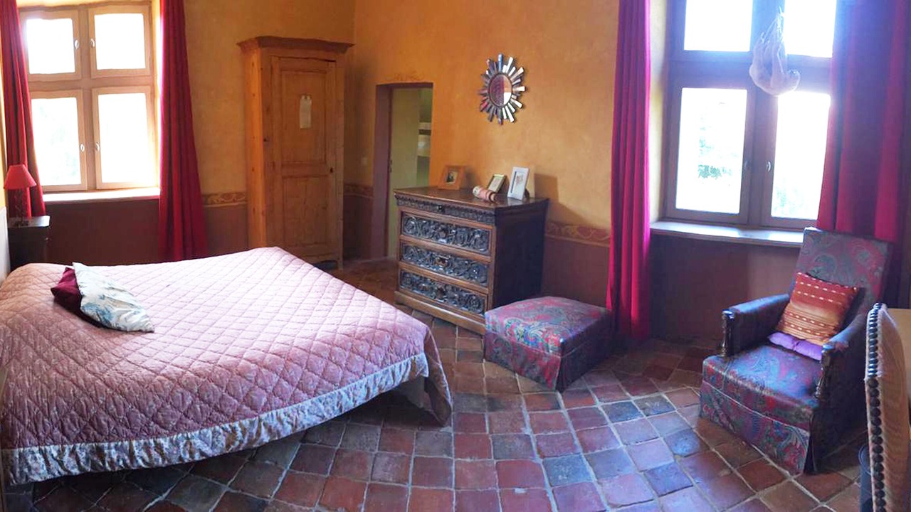 Photo of Others in Lantenne-Vertiere