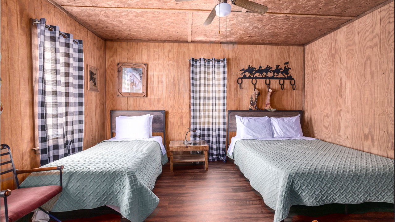 Photo of Bedroom in Grand Saline