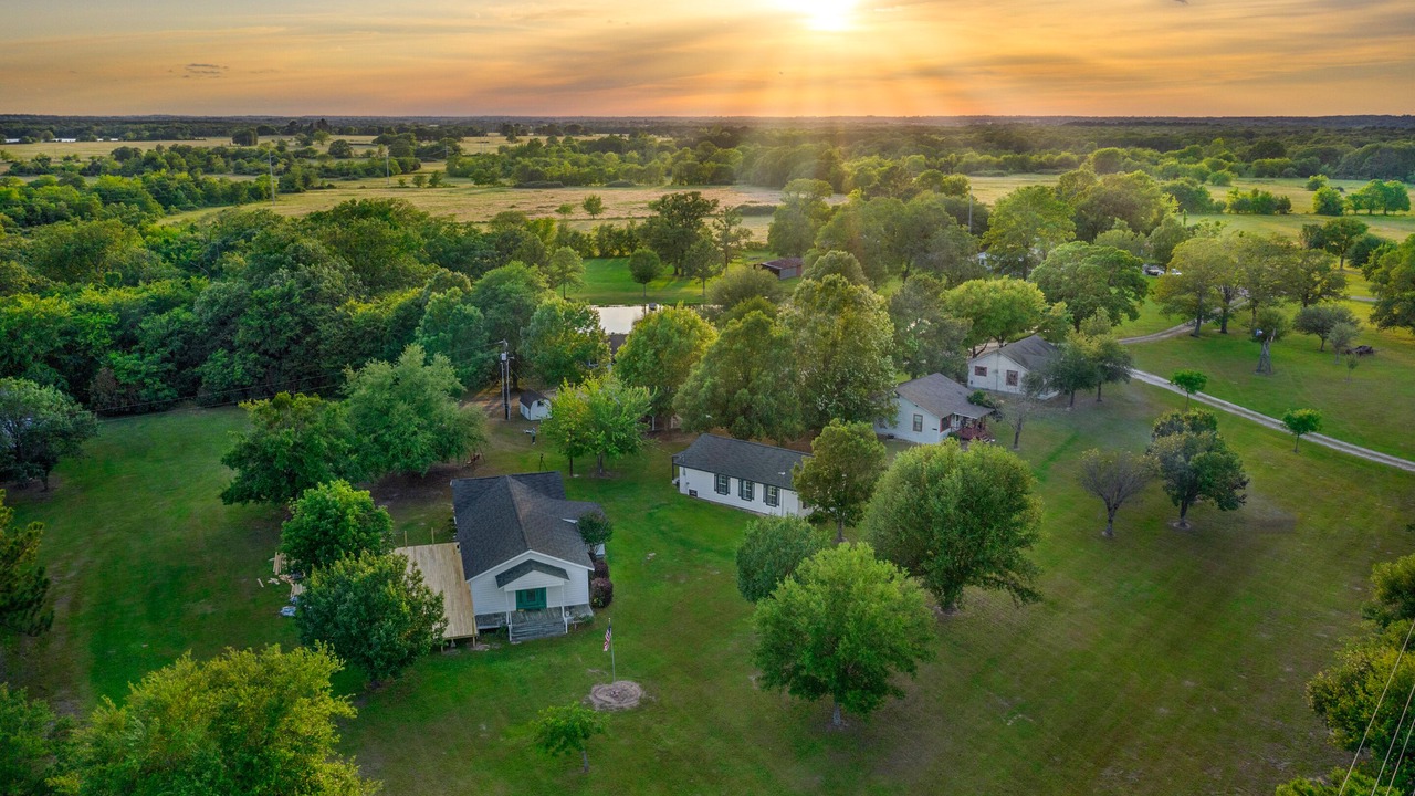 Photo of Outdoor in Grand Saline