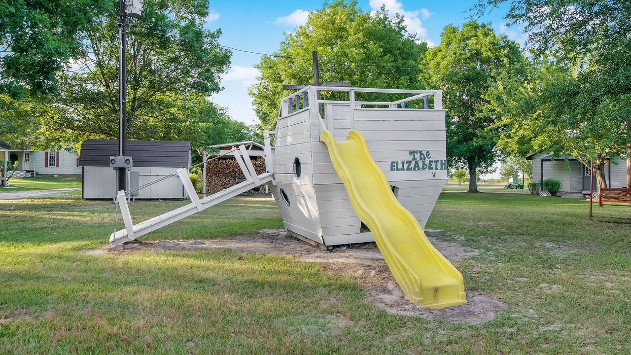 Photo of Outdoor in Grand Saline