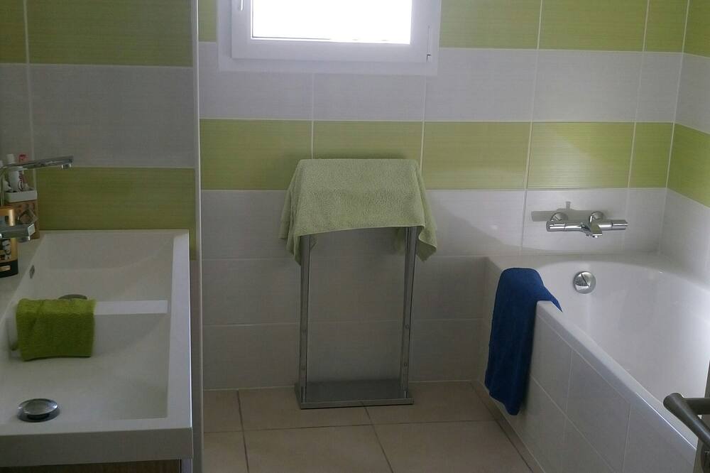 Photo of Bathroom in Caux