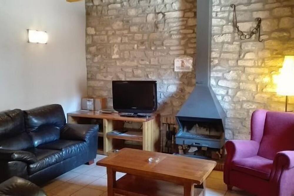 Photo of Livingroom in Montfalco Murallat