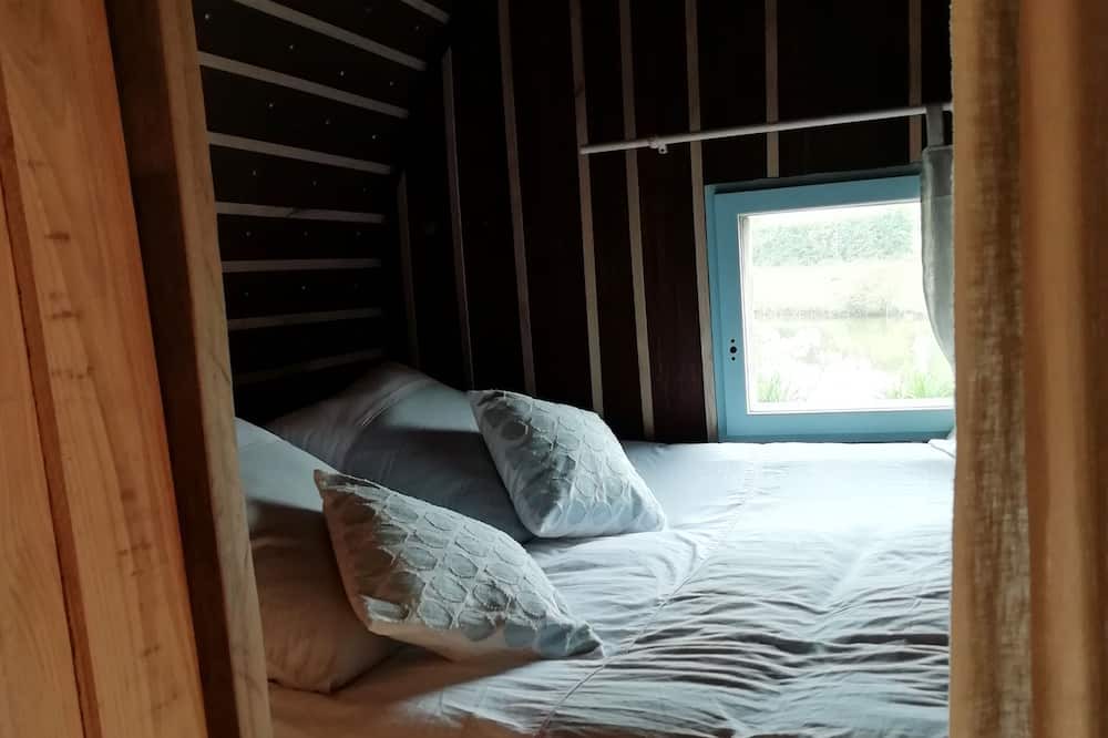Photo of Bedroom in Baguer-Pican