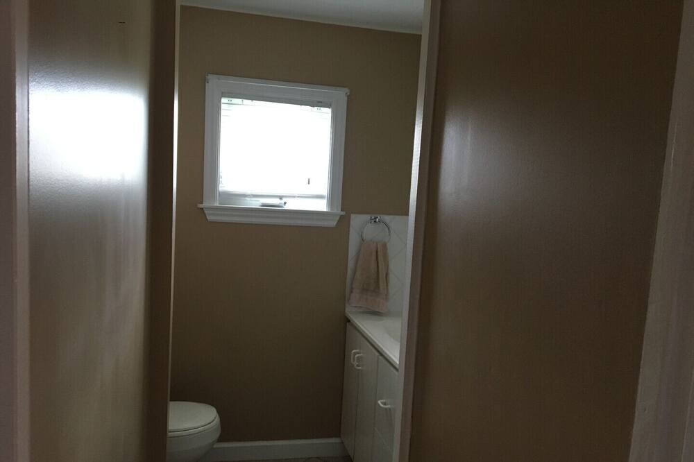 Photo of Bathroom in Cormierville
