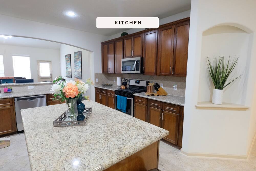 Photo of Kitchen in Clodine