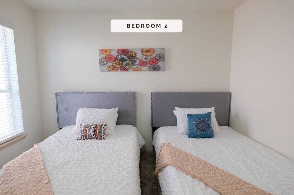 Photo of Bedroom in Clodine