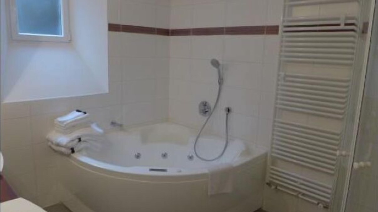 Photo of Bedroom in Langres