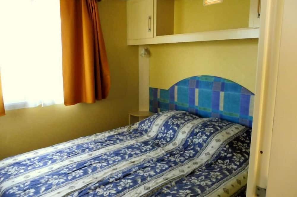 Photo of Bedroom in Saint-Julien-Puy-Laveze