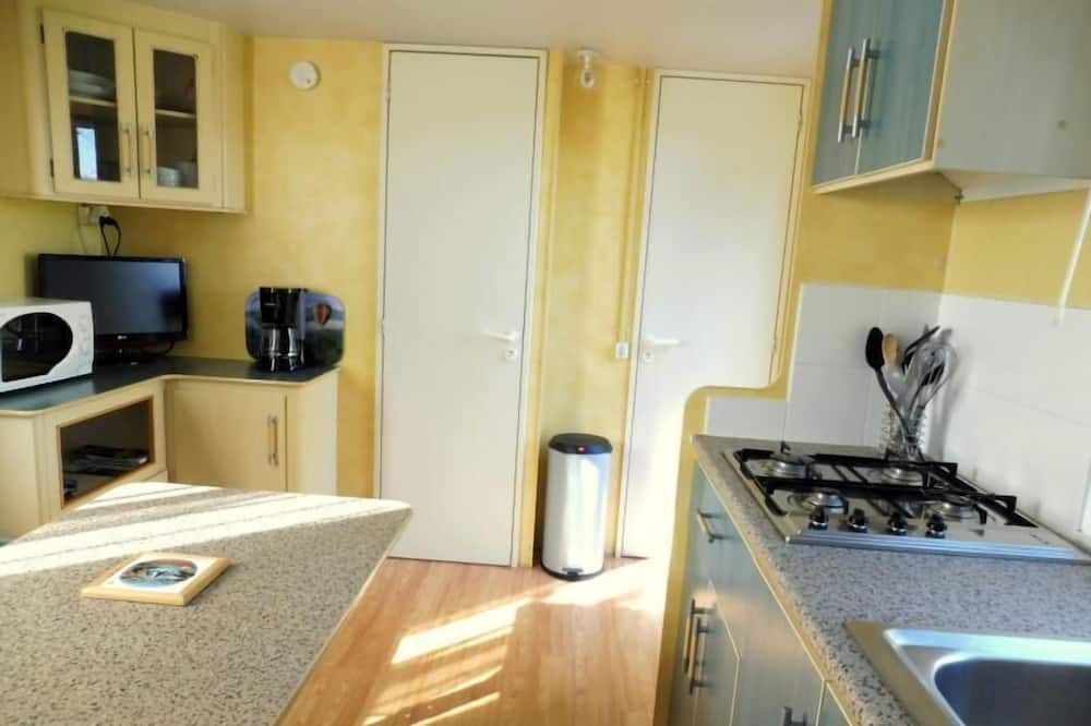 Photo of Kitchen in Saint-Julien-Puy-Laveze