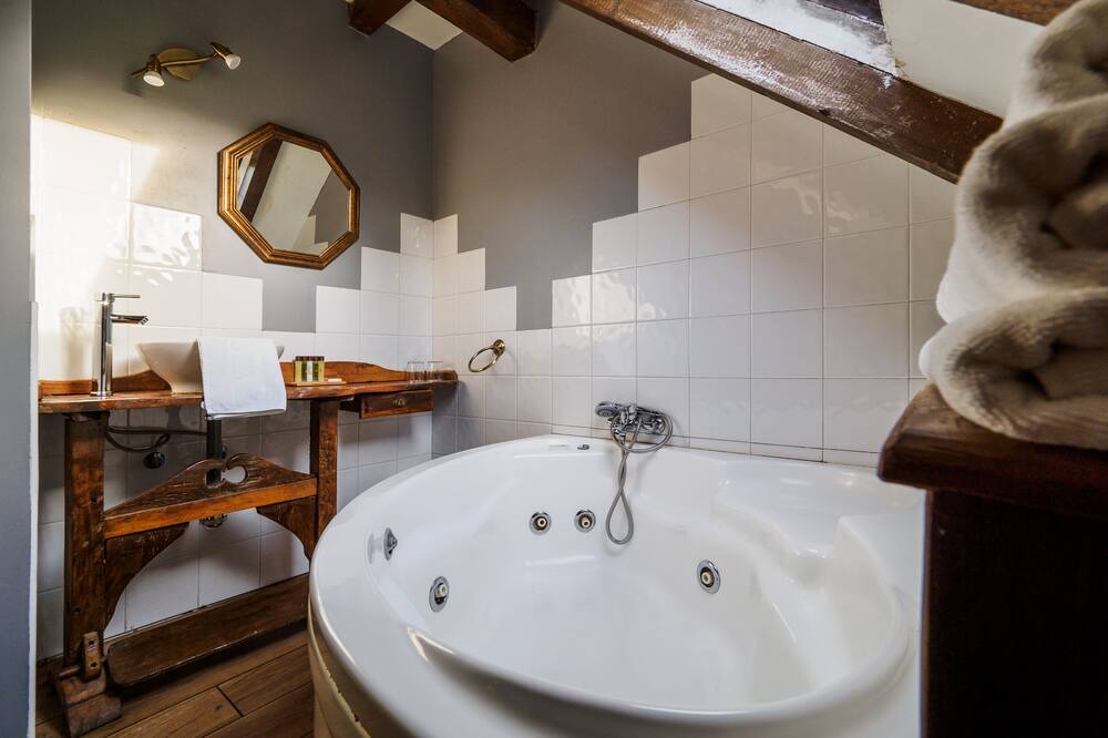 Photo of Bathroom in Hermandad de Campoo de Suso