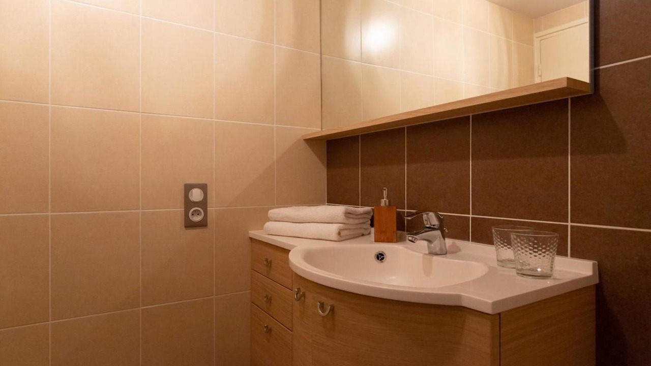 Photo of Bathroom in Saint-Martin-la-Meanne