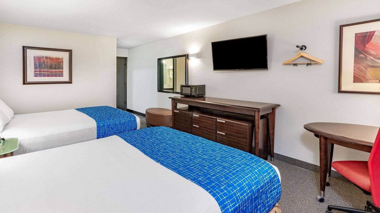 Photo of Bedroom in Lovell