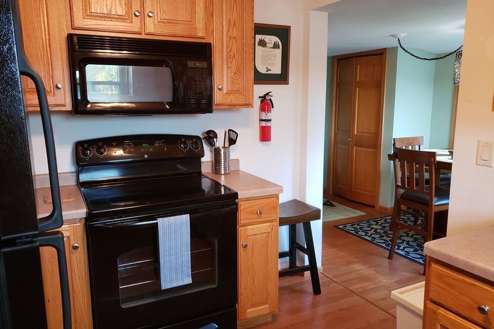 Photo of Kitchen in Lake Tomahawk