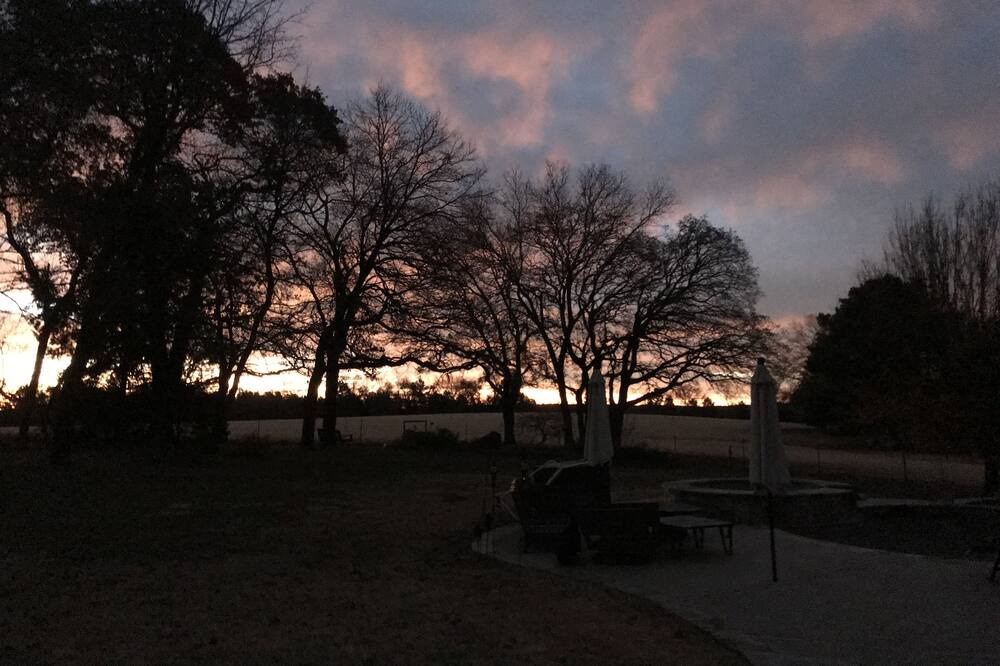 Photo of Outdoor in Flint