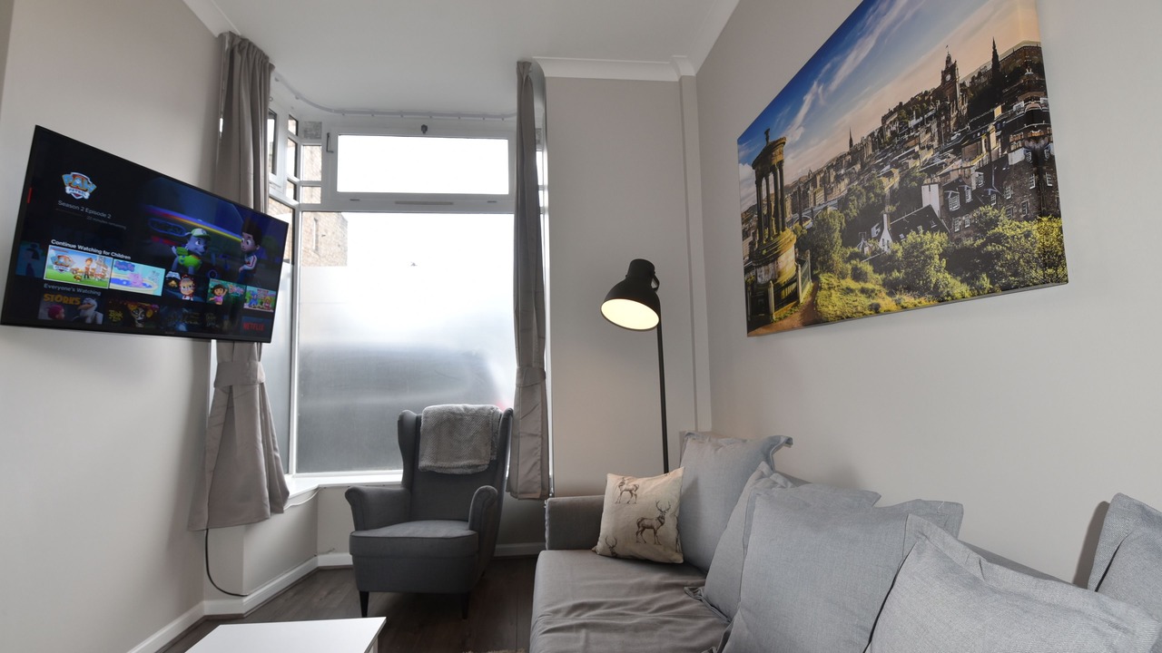 Photo of Others in Newington