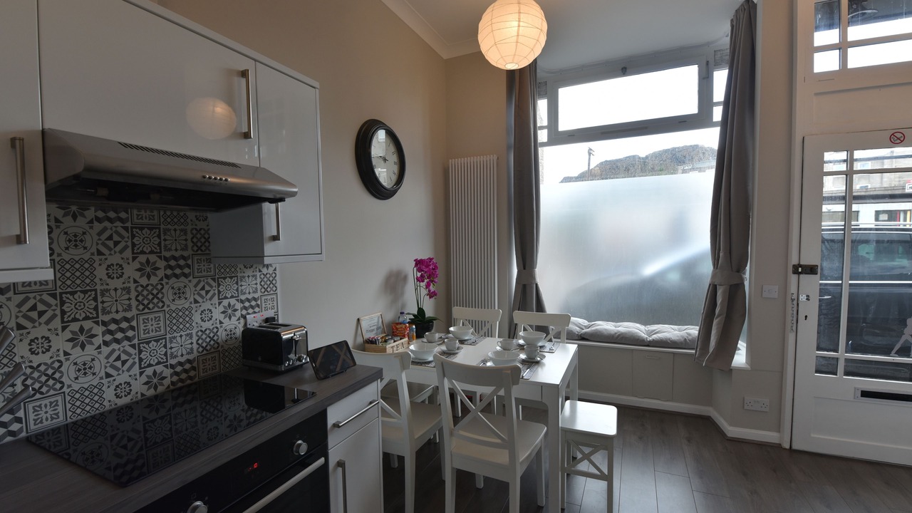 Photo of Others in Newington