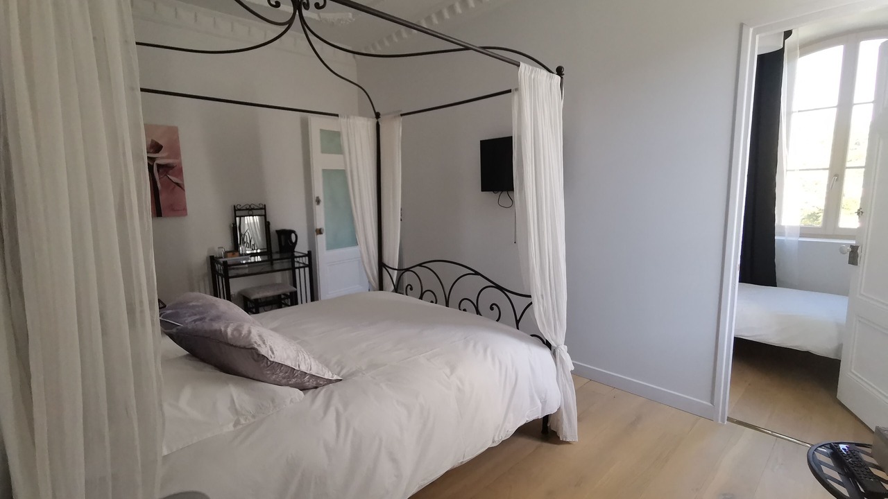 Photo of Bedroom in Saint-Genix-sur-Guiers
