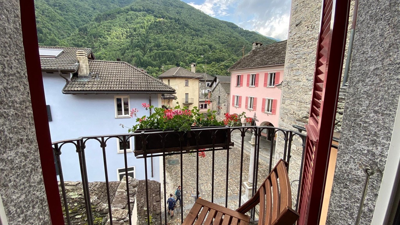 Photo of Bedroom in Intragna