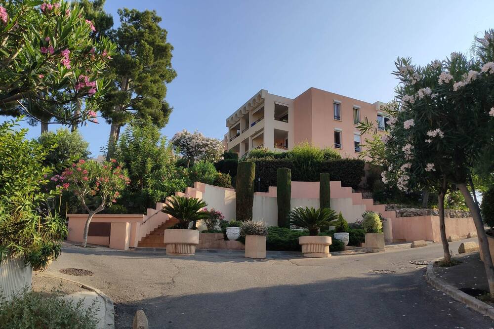 Photo of Outdoor in Saint Antoine