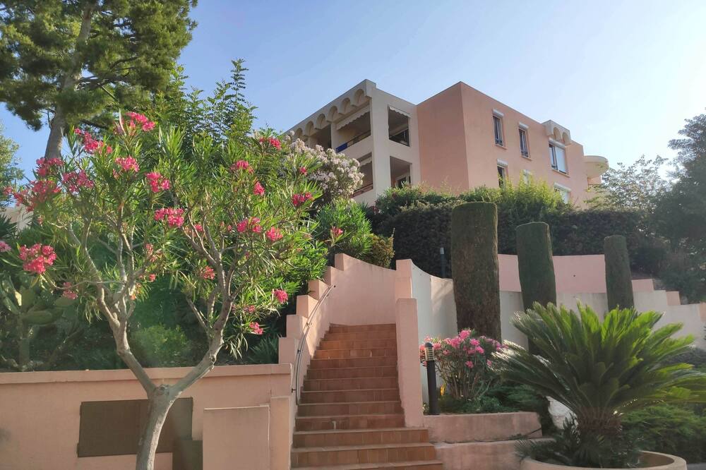 Photo of Outdoor in Saint Antoine