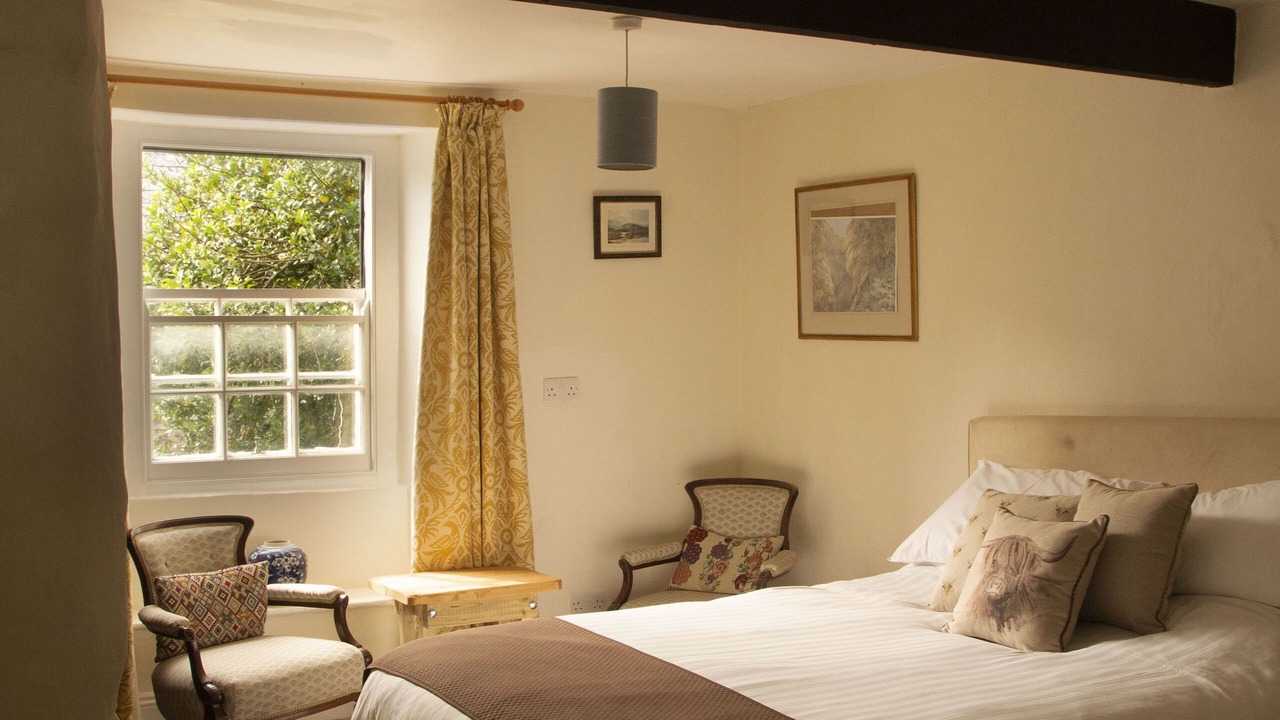 Photo of Bedroom in Walkhampton
