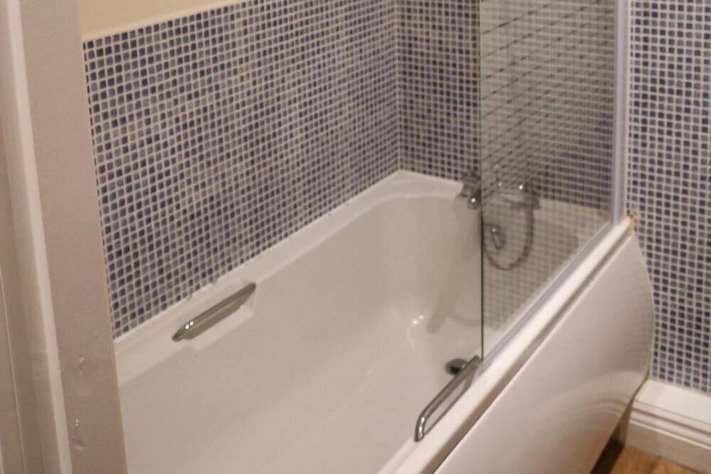 Photo of Bathroom in Skelmersdale