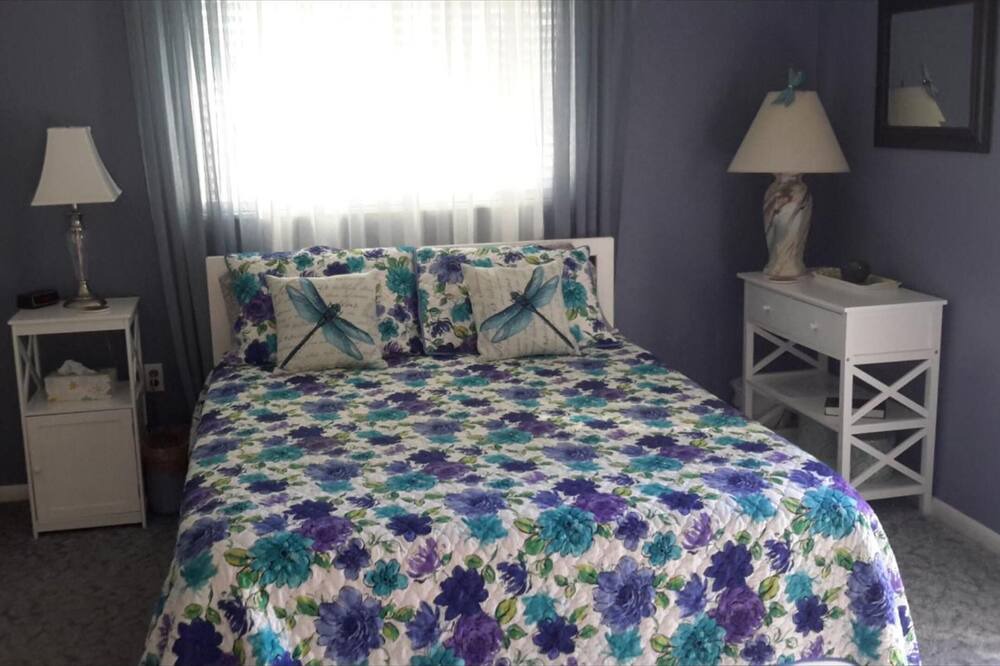 Photo of Bedroom in Cedaredge