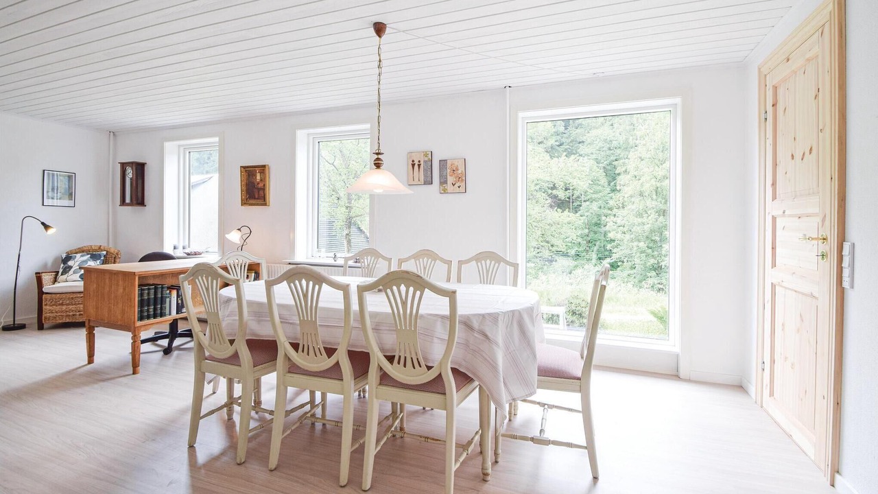 Photo of Others in Randbol